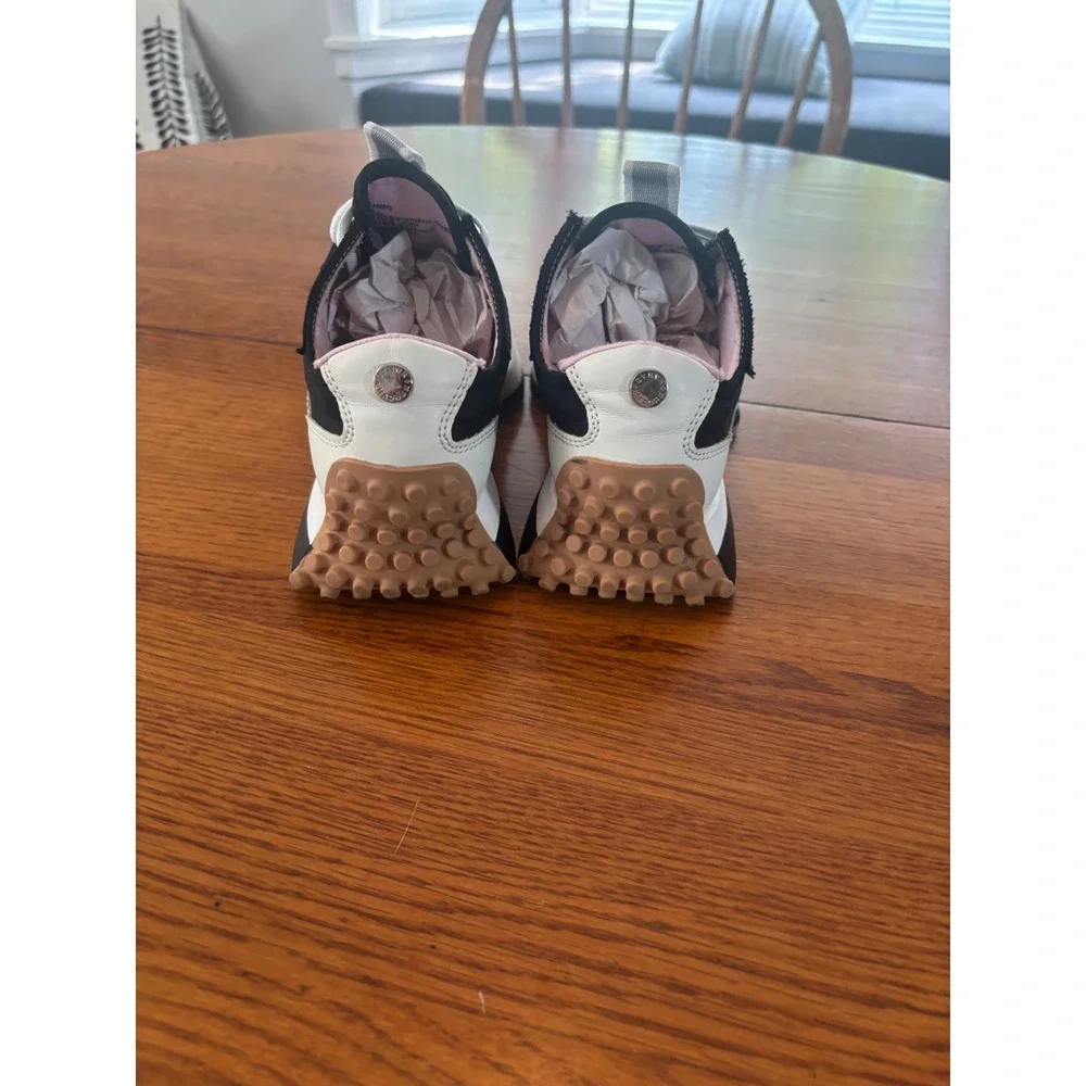 Steve Madden JCAMPO Kids Black Silver Sneakers Side Zip Low Top Shoes Size 2M